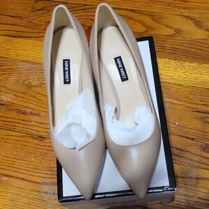 Nine West Elegant Beige Heels